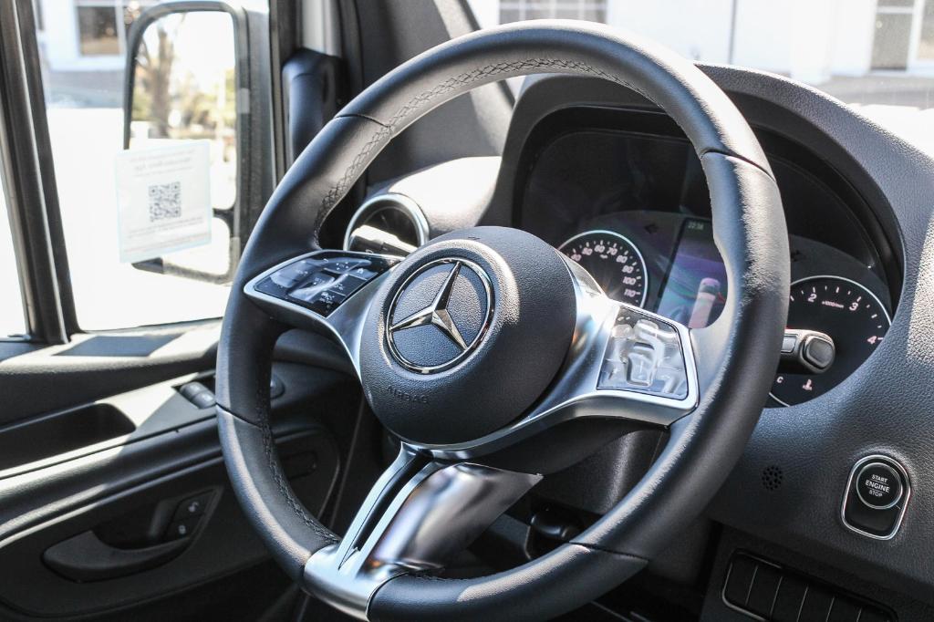 new 2025 Mercedes-Benz Sprinter 2500 car, priced at $70,982