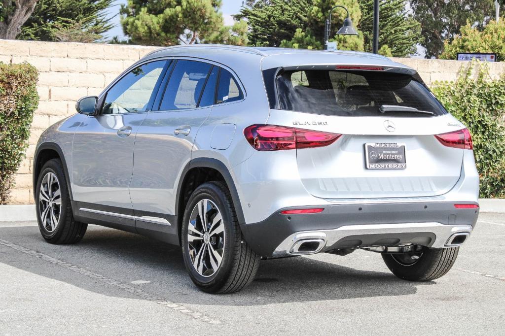 new 2025 Mercedes-Benz GLA 250 car, priced at $49,510