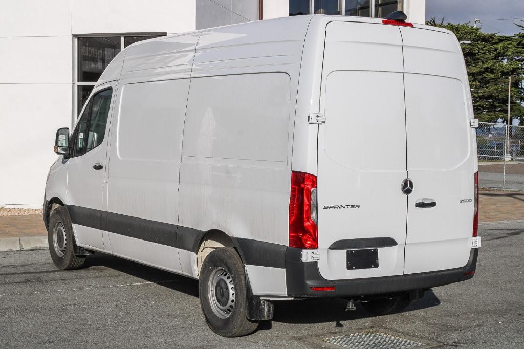 new 2025 Mercedes-Benz Sprinter 2500 car, priced at $59,003