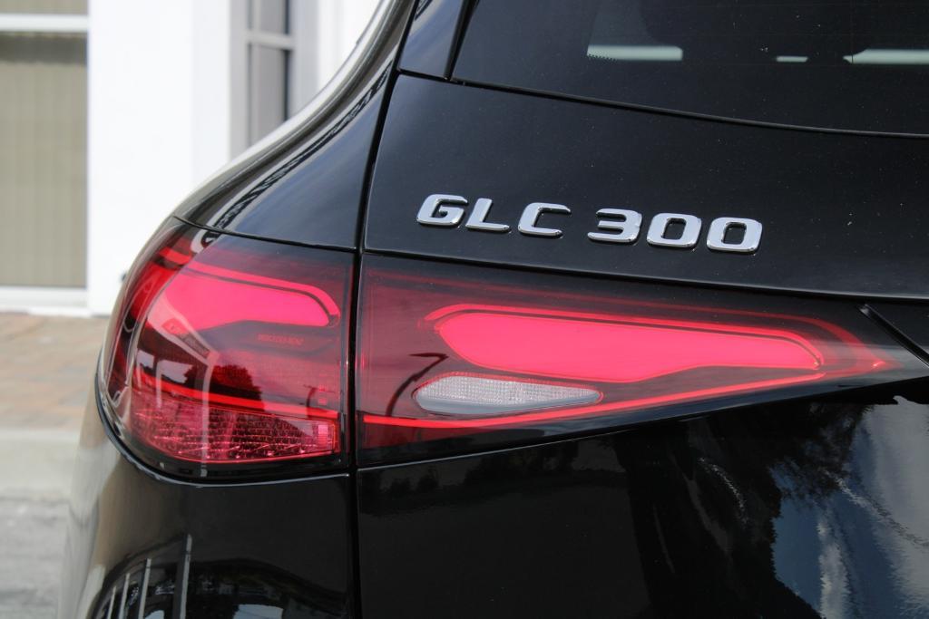 new 2025 Mercedes-Benz GLC 300 car, priced at $54,700