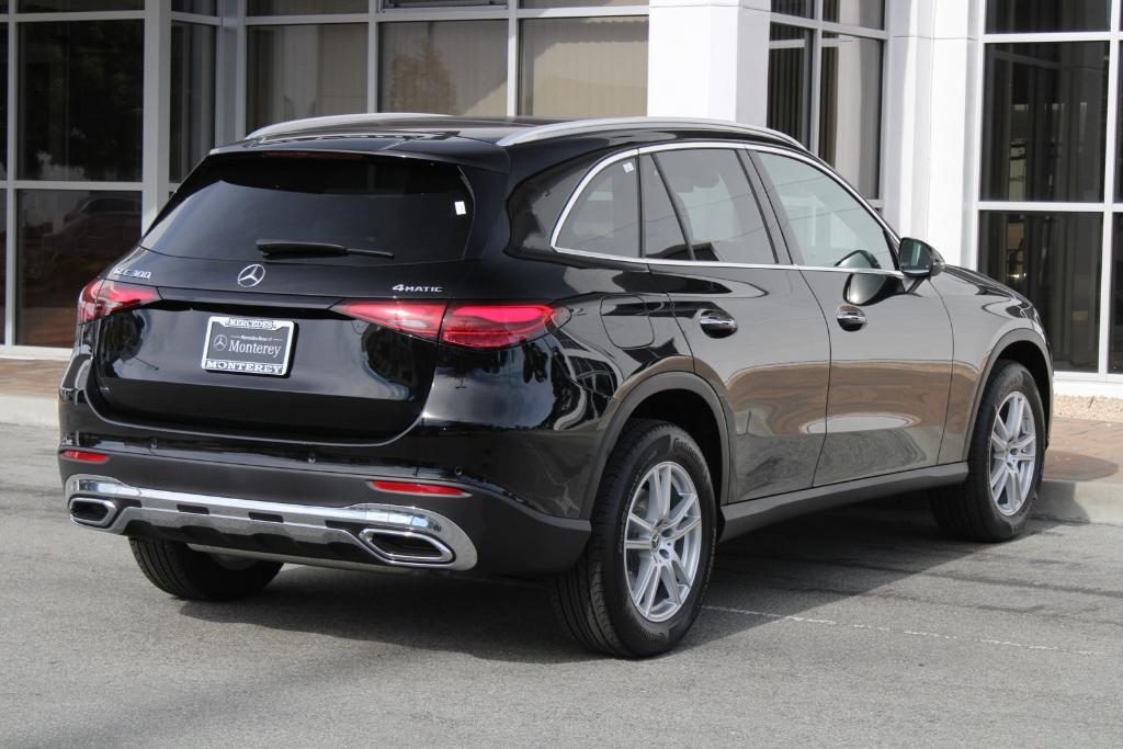 new 2025 Mercedes-Benz GLC 300 car, priced at $54,700