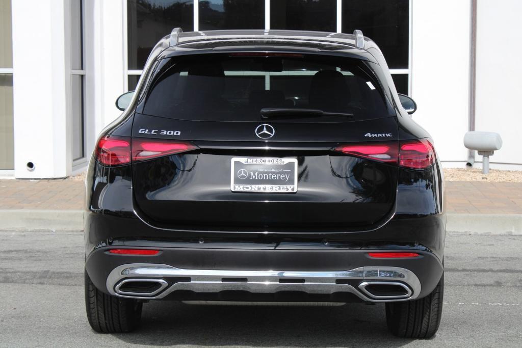 new 2025 Mercedes-Benz GLC 300 car, priced at $54,700