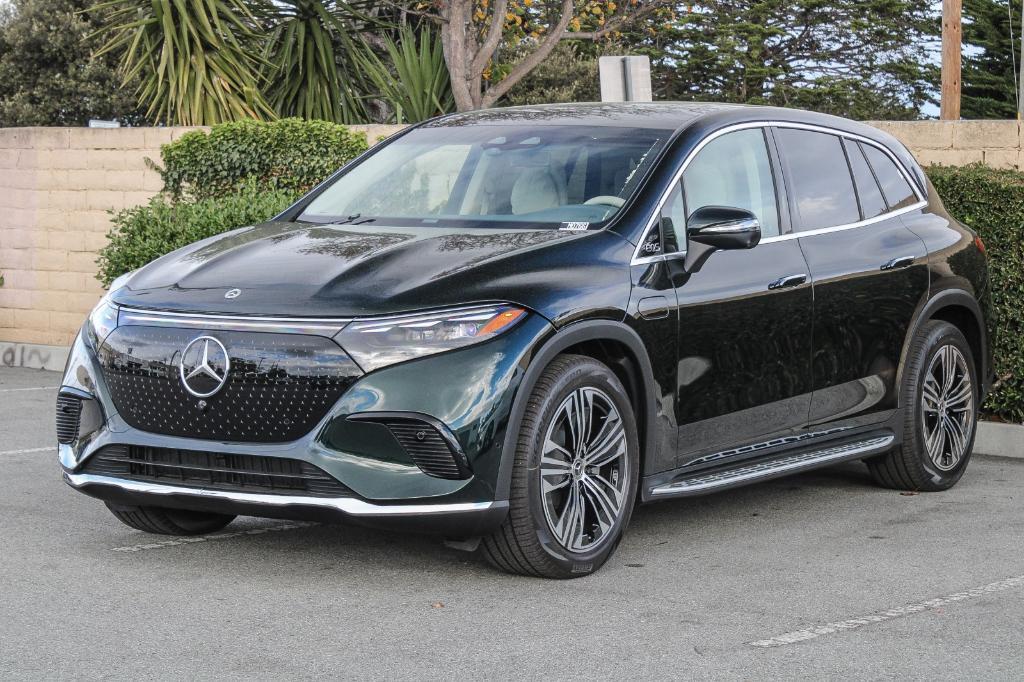 new 2025 Mercedes-Benz EQS 450 car, priced at $110,935