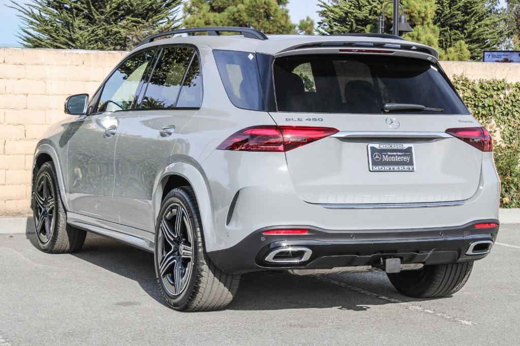 new 2025 Mercedes-Benz GLE 450 car, priced at $84,945