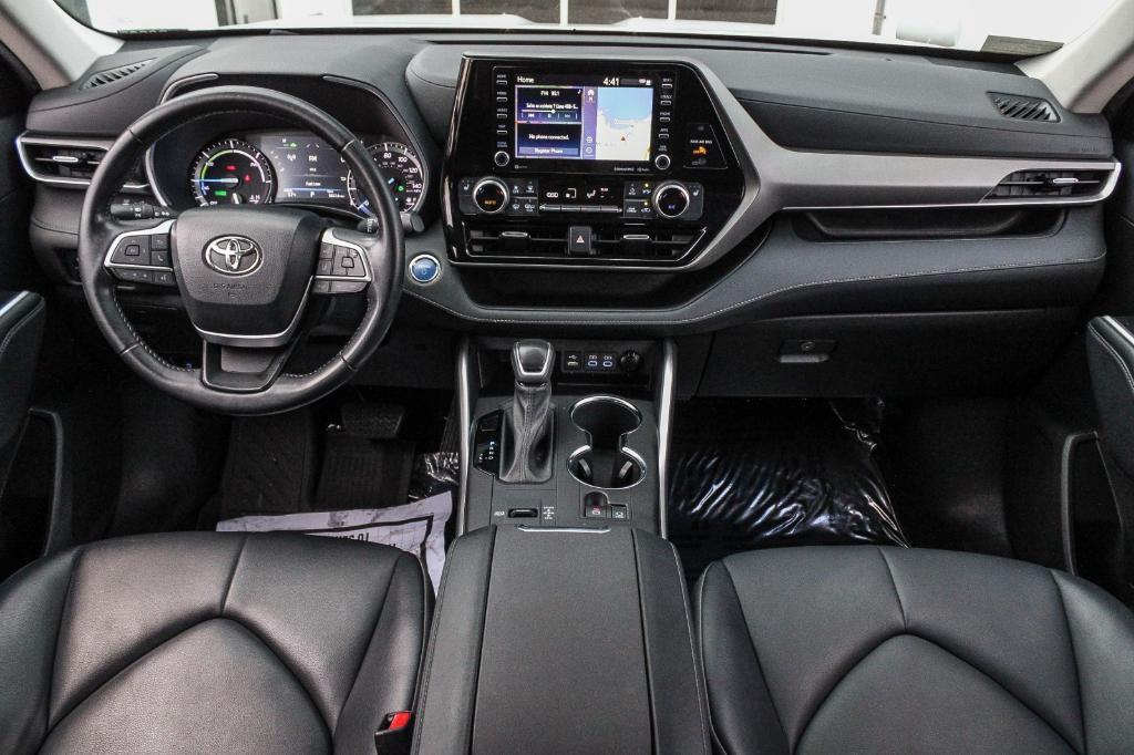 used 2022 Toyota Highlander Hybrid car, priced at $40,691