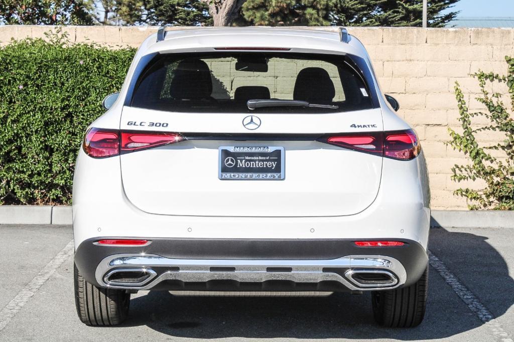 new 2025 Mercedes-Benz GLC 300 car, priced at $53,385