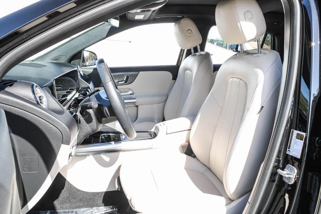 used 2025 Mercedes-Benz GLA 250 car, priced at $42,772