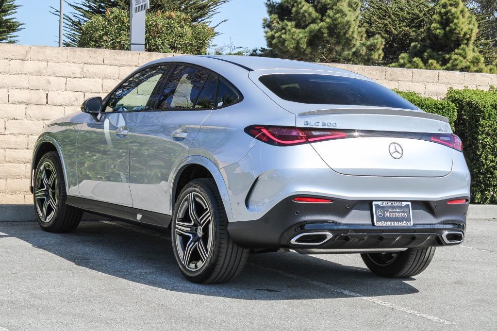new 2025 Mercedes-Benz GLC 300 car, priced at $66,665