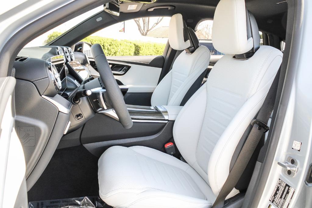 new 2025 Mercedes-Benz GLC 300 car, priced at $66,665