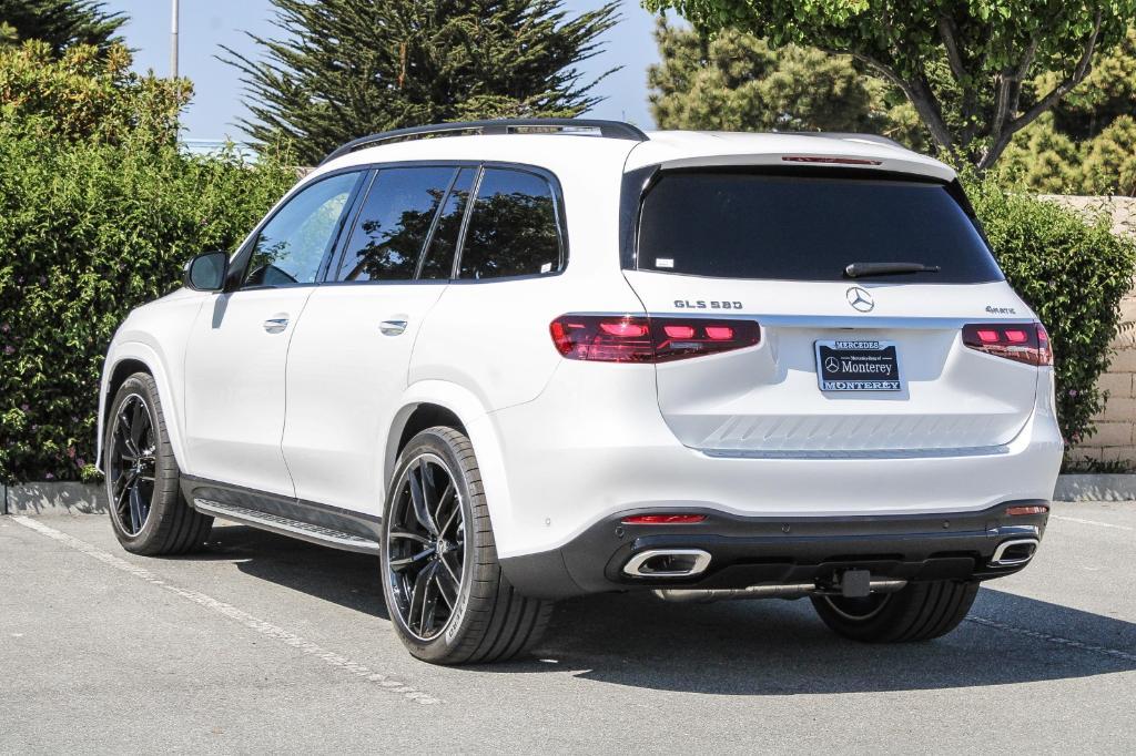 new 2025 Mercedes-Benz GLS 580 car, priced at $124,645
