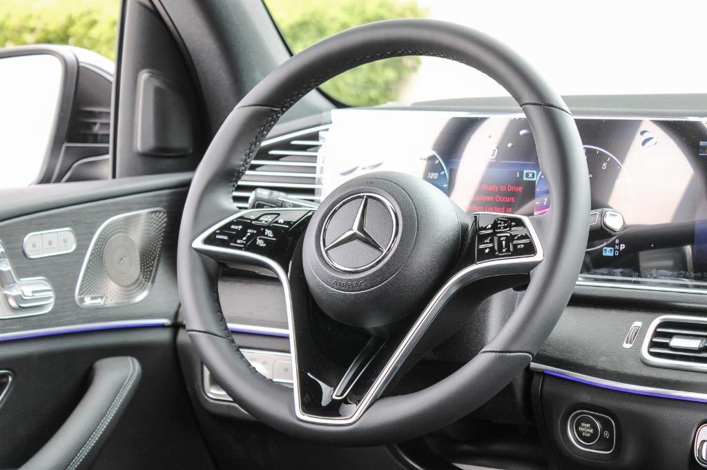 new 2025 Mercedes-Benz GLE 350 car, priced at $69,965
