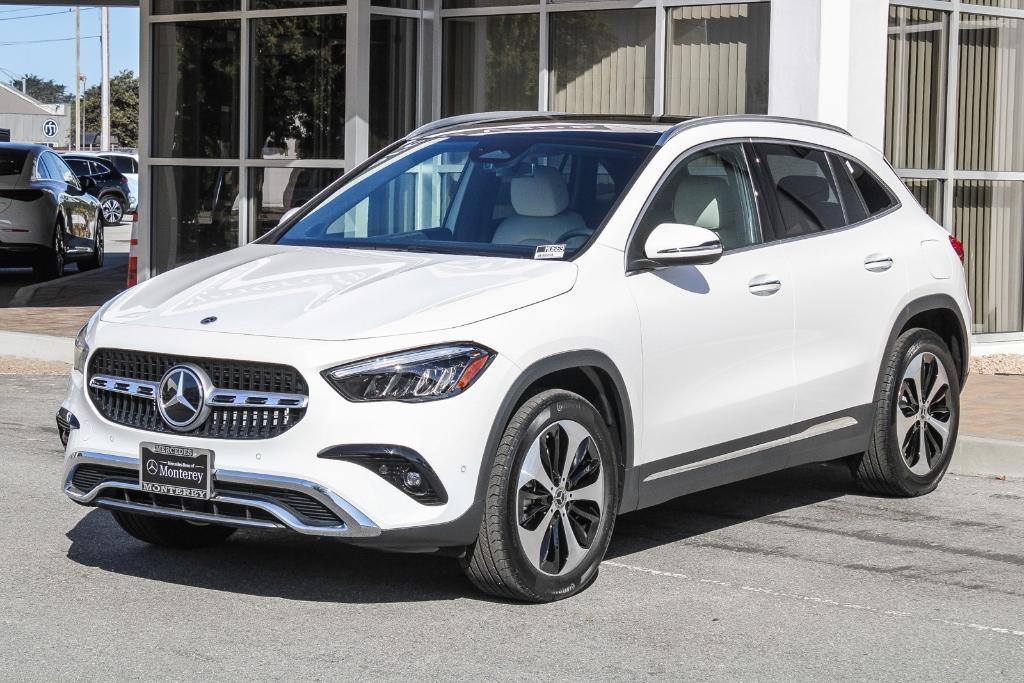 new 2025 Mercedes-Benz GLA 250 car, priced at $49,060