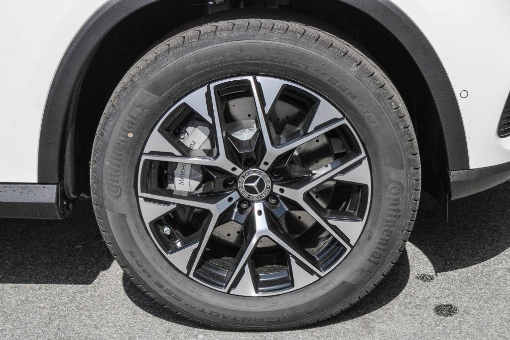 new 2025 Mercedes-Benz GLC 350e car, priced at $66,305