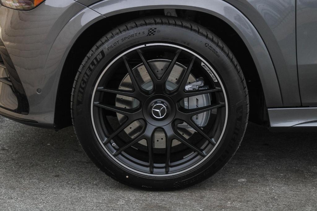 new 2025 Mercedes-Benz AMG GLE 53 car, priced at $106,825