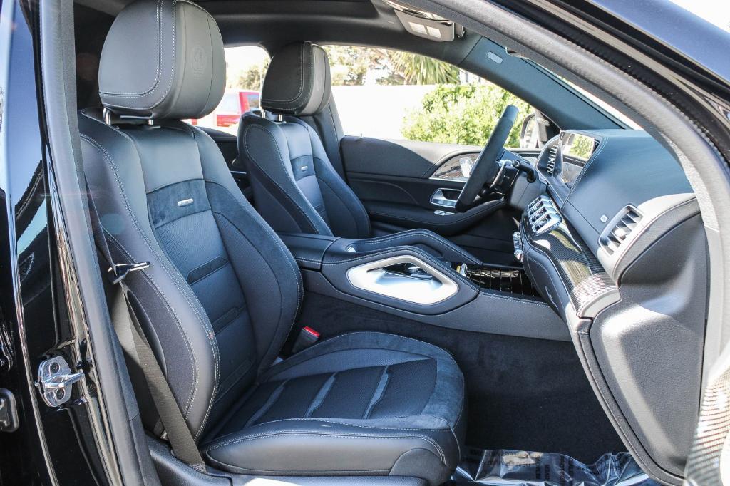 new 2025 Mercedes-Benz AMG GLE 53 car, priced at $100,865