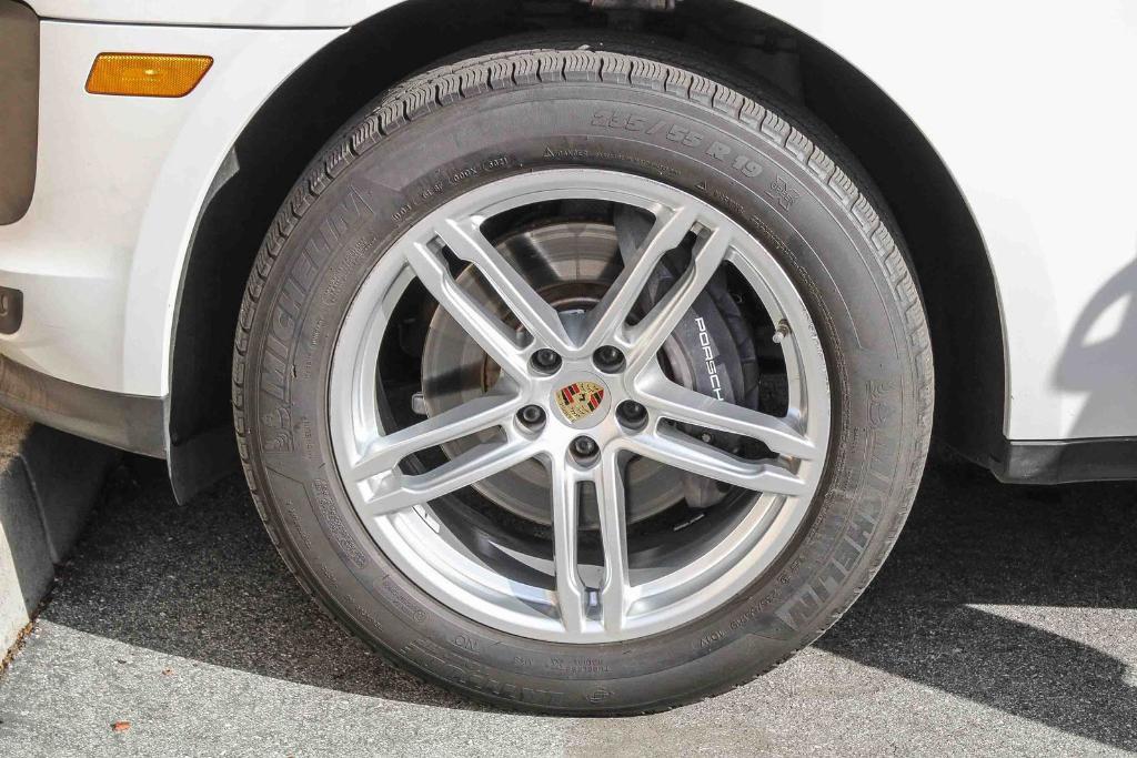 used 2021 Porsche Macan car, priced at $31,991