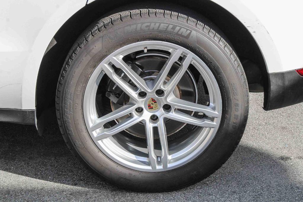 used 2021 Porsche Macan car, priced at $31,991