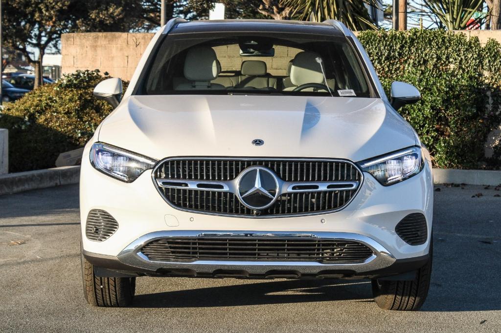 new 2025 Mercedes-Benz GLC 300 car, priced at $55,375