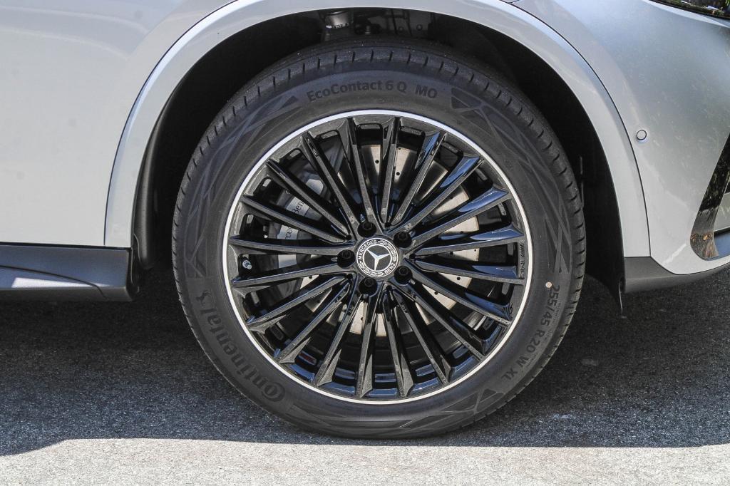 new 2025 Mercedes-Benz GLC 350e car, priced at $68,555