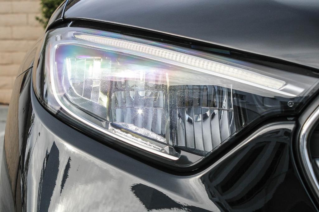new 2025 Mercedes-Benz GLC 350e car, priced at $63,650