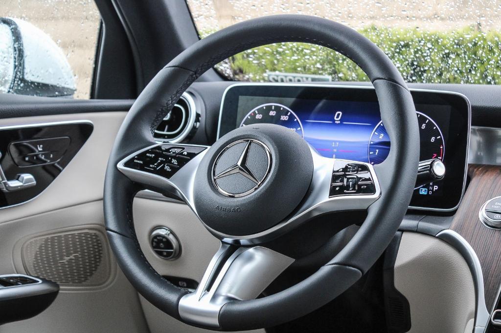 new 2025 Mercedes-Benz GLC 300 car, priced at $52,435