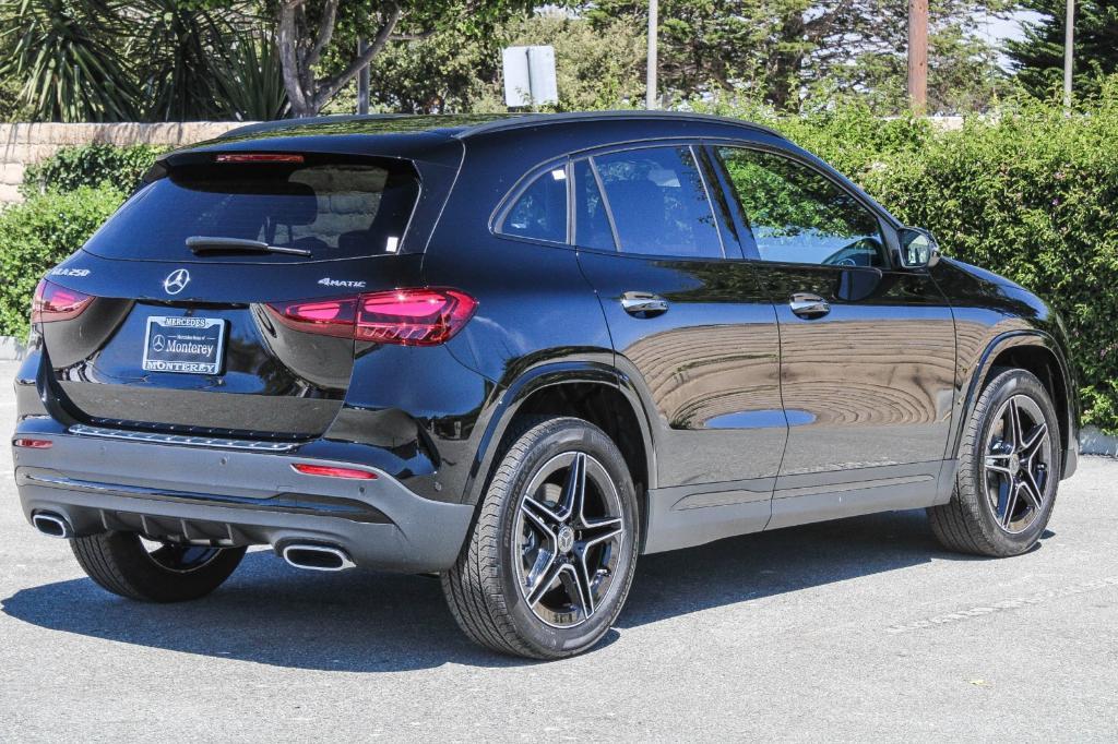 new 2025 Mercedes-Benz GLA 250 car, priced at $52,205