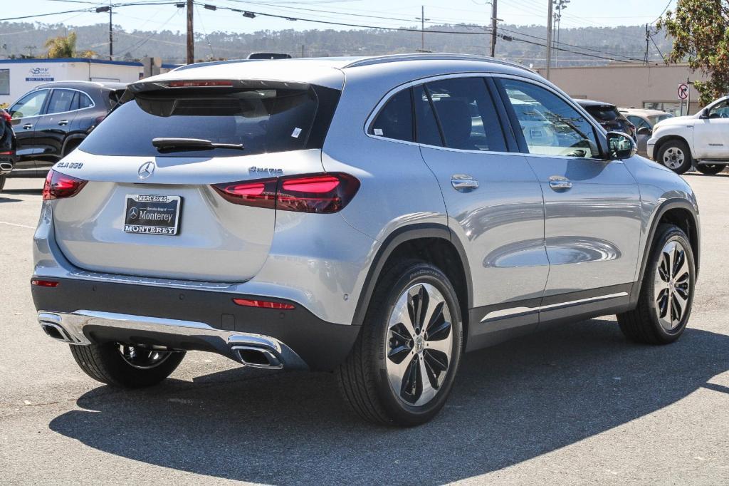 new 2025 Mercedes-Benz GLA 250 car, priced at $49,835