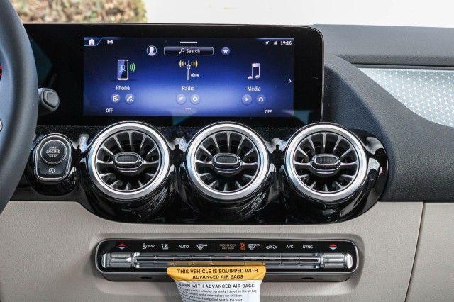 used 2025 Mercedes-Benz GLA 250 car, priced at $35,991