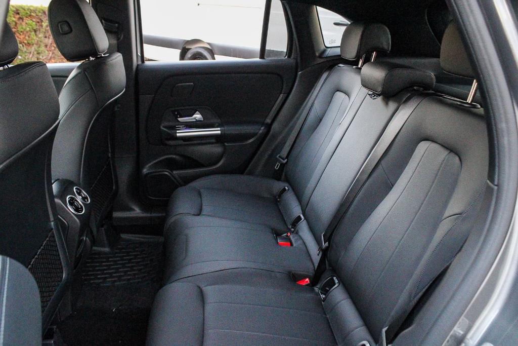 new 2026 Mercedes-Benz GLA 250 car, priced at $50,115