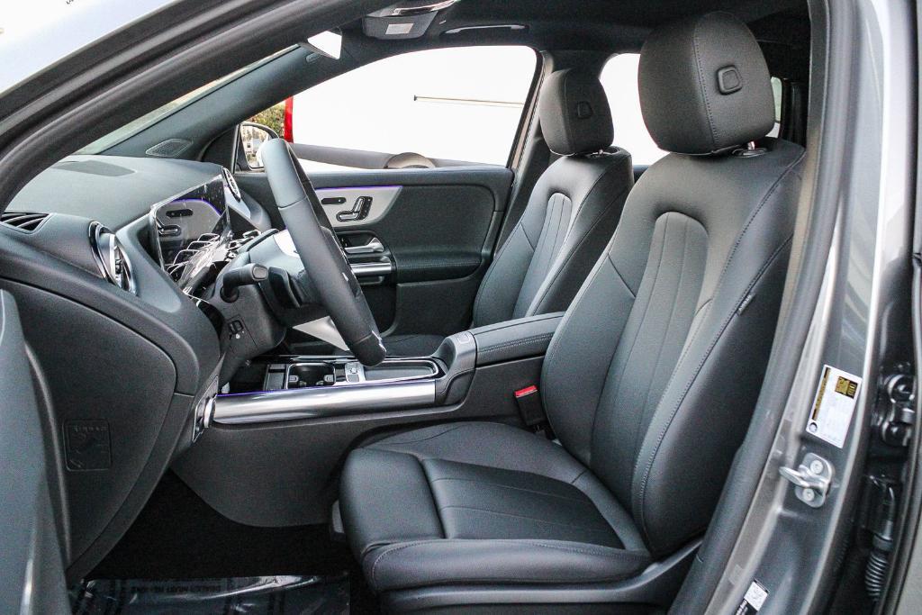 new 2026 Mercedes-Benz GLA 250 car, priced at $50,115