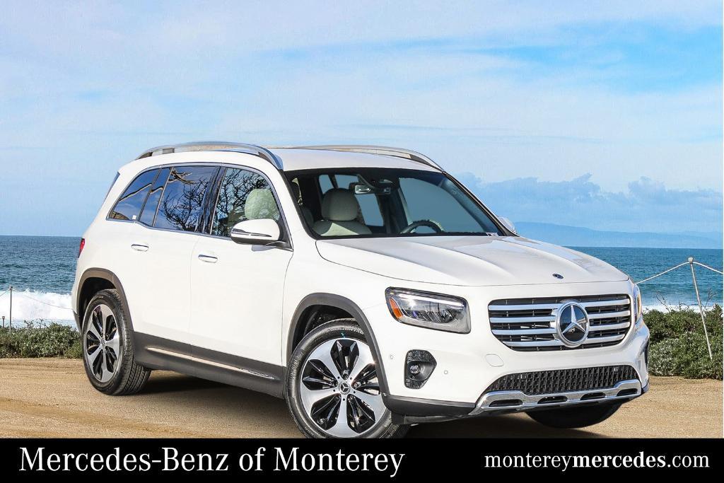 new 2025 Mercedes-Benz GLB 250 car, priced at $48,020