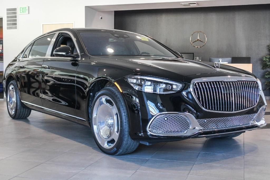 new 2024 Mercedes-Benz Maybach S 680 car, priced at $237,550