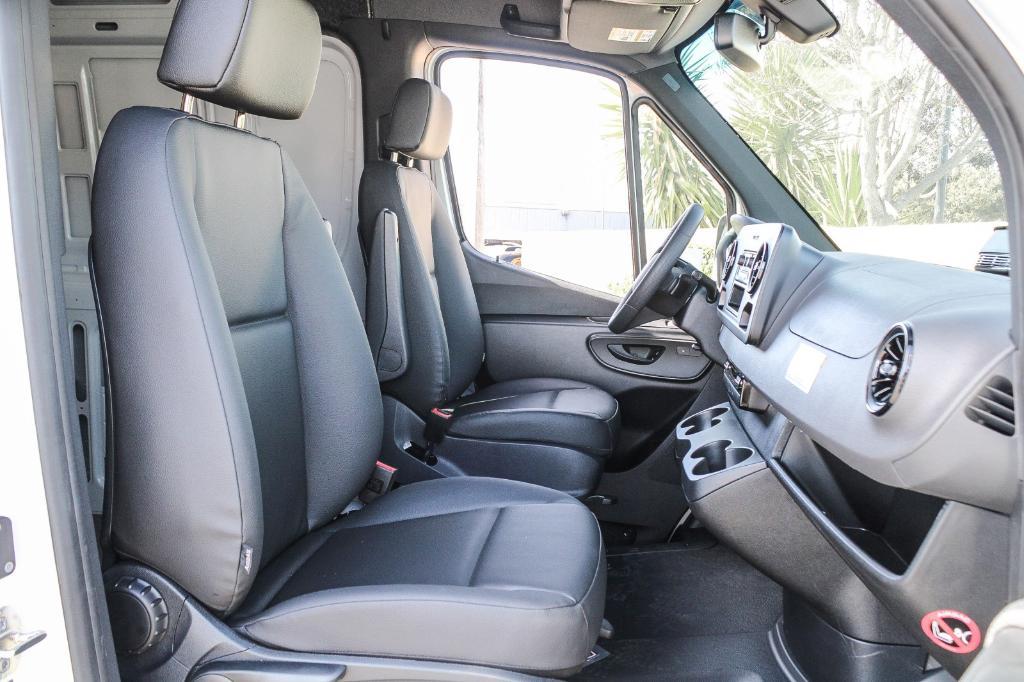 new 2025 Mercedes-Benz Sprinter 2500 car, priced at $64,822