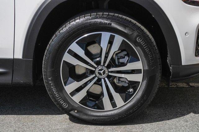 new 2025 Mercedes-Benz GLB 250 car, priced at $49,605