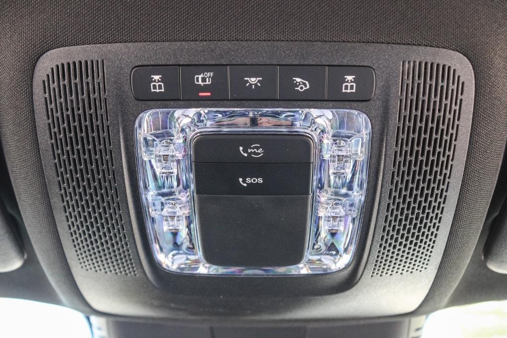new 2025 Mercedes-Benz GLB 250 car, priced at $49,605