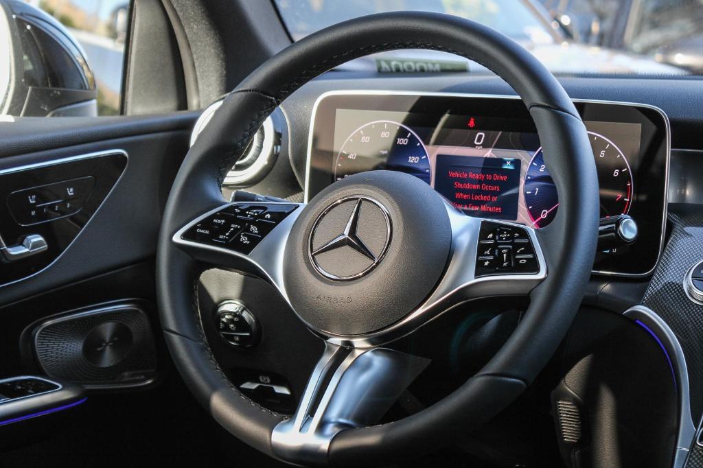 new 2025 Mercedes-Benz GLC 300 car, priced at $55,085