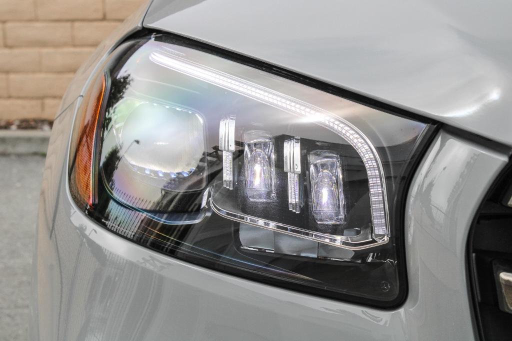 new 2025 Mercedes-Benz GLS 450 car, priced at $105,955
