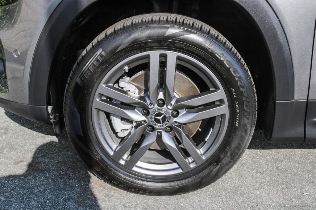 used 2025 Mercedes-Benz GLB 250 car, priced at $45,990