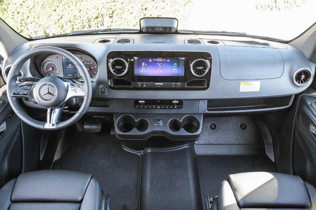 new 2025 Mercedes-Benz Sprinter 2500 car, priced at $75,144