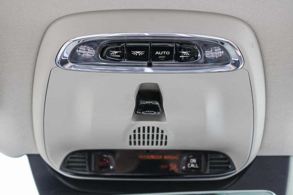 used 2022 Volvo XC90 Recharge Plug-In Hybrid car, priced at $48,990