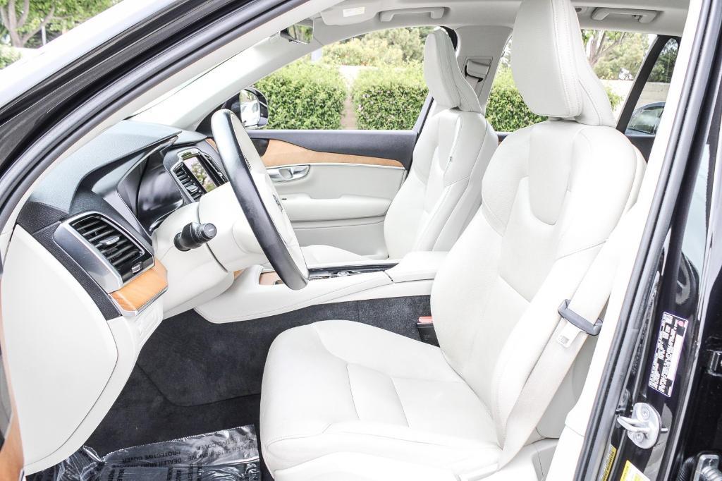 used 2022 Volvo XC90 Recharge Plug-In Hybrid car, priced at $48,990
