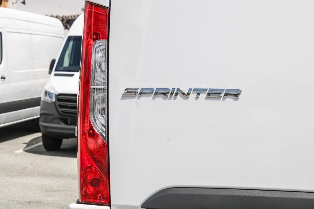 new 2025 Mercedes-Benz Sprinter 2500 car, priced at $61,422