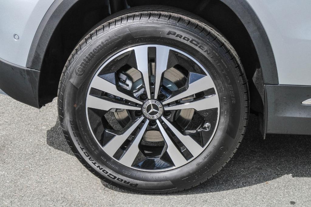 used 2025 Mercedes-Benz GLA 250 car, priced at $40,991
