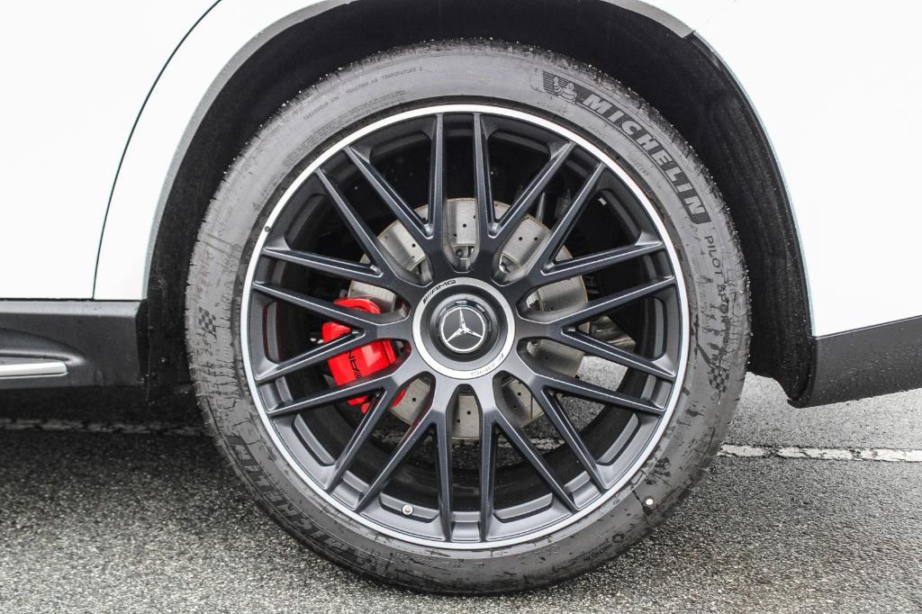 new 2025 Mercedes-Benz AMG GLS 63 car, priced at $164,585