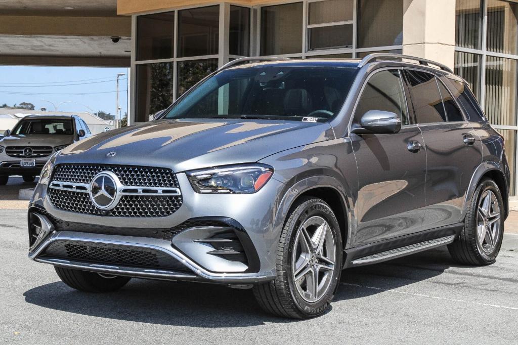 new 2024 Mercedes-Benz GLE 450 car, priced at $87,120