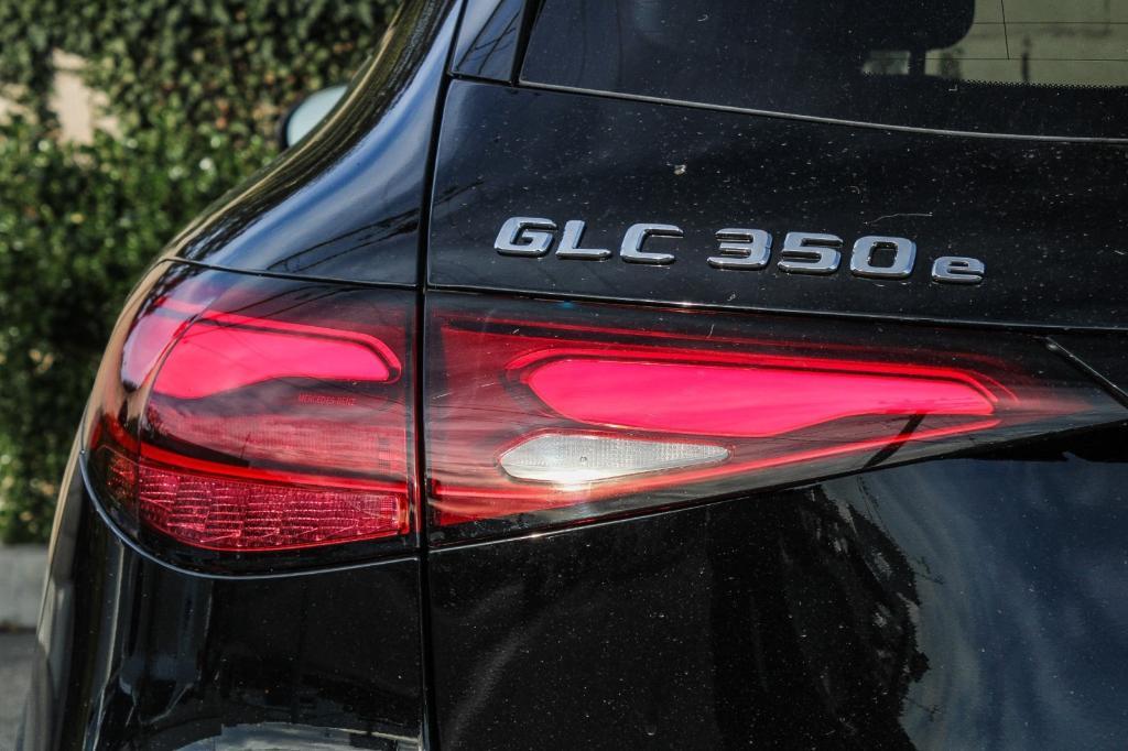 new 2025 Mercedes-Benz GLC 350e car, priced at $62,695