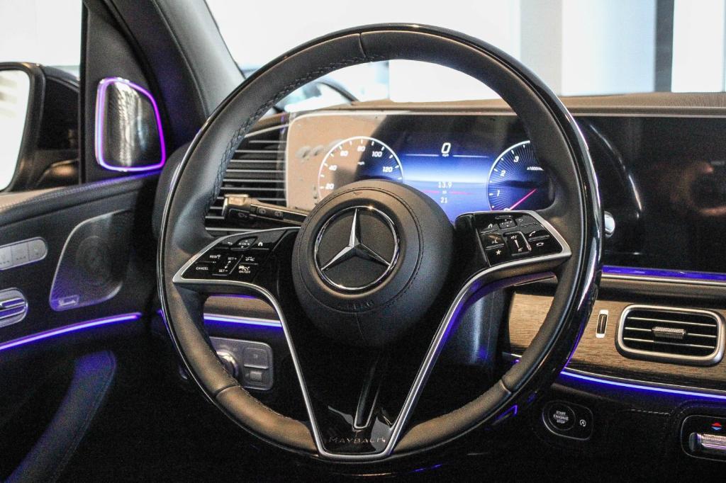 new 2024 Mercedes-Benz Maybach GLS 600 car, priced at $176,100