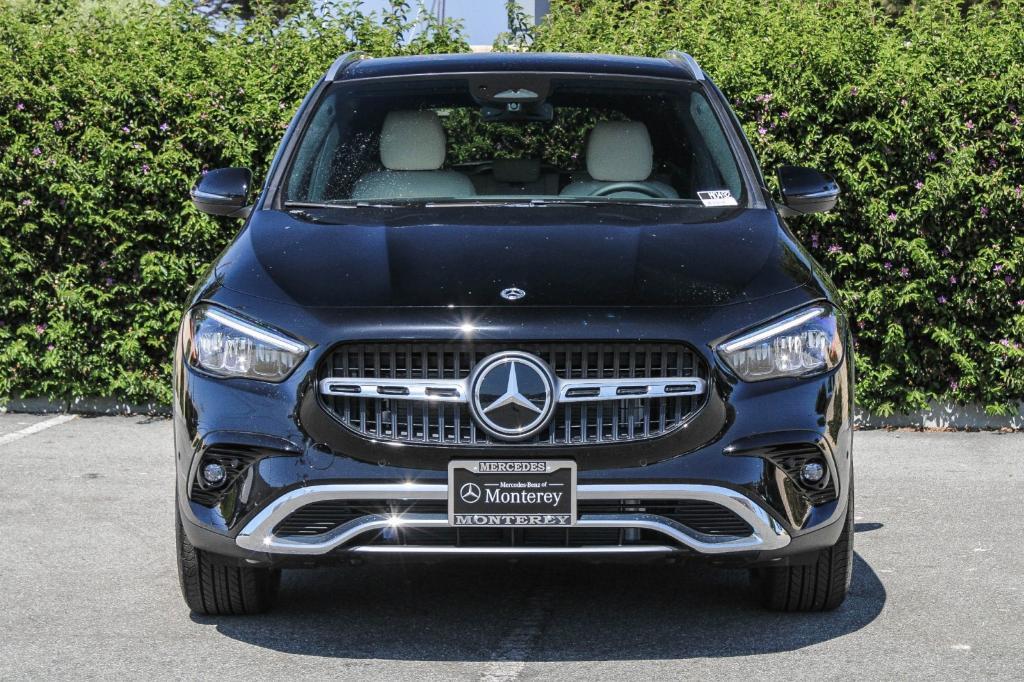 new 2025 Mercedes-Benz GLA 250 car, priced at $47,650