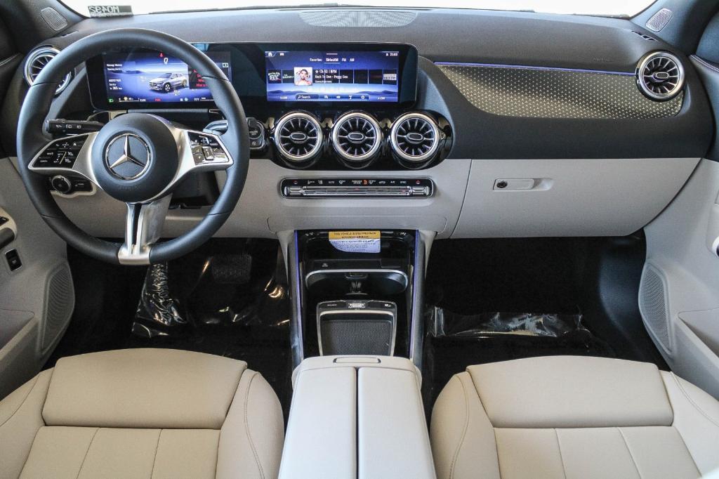 new 2025 Mercedes-Benz GLA 250 car, priced at $47,650