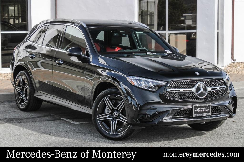 new 2025 Mercedes-Benz GLC 300 car, priced at $58,945